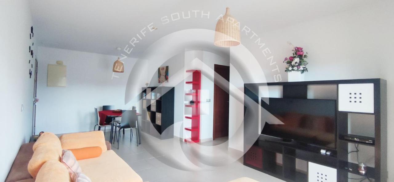 Lucky E Mya Apartment Alcala  Luaran gambar